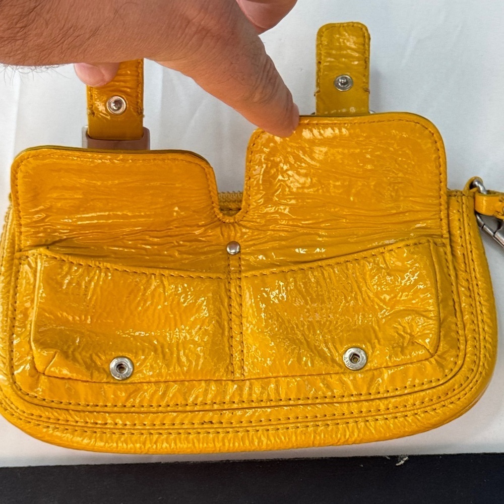Michael Kors mustard Yellow Leather Wristlet Clutch zippers and pockets y2K - Picture 4 of 9
